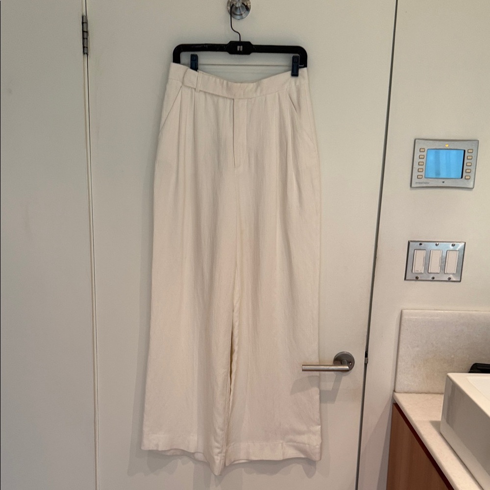Zara Wide-Leg High-Rise Pants in Ivory